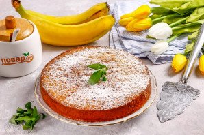 Творожный пирог с яблоками и бананом